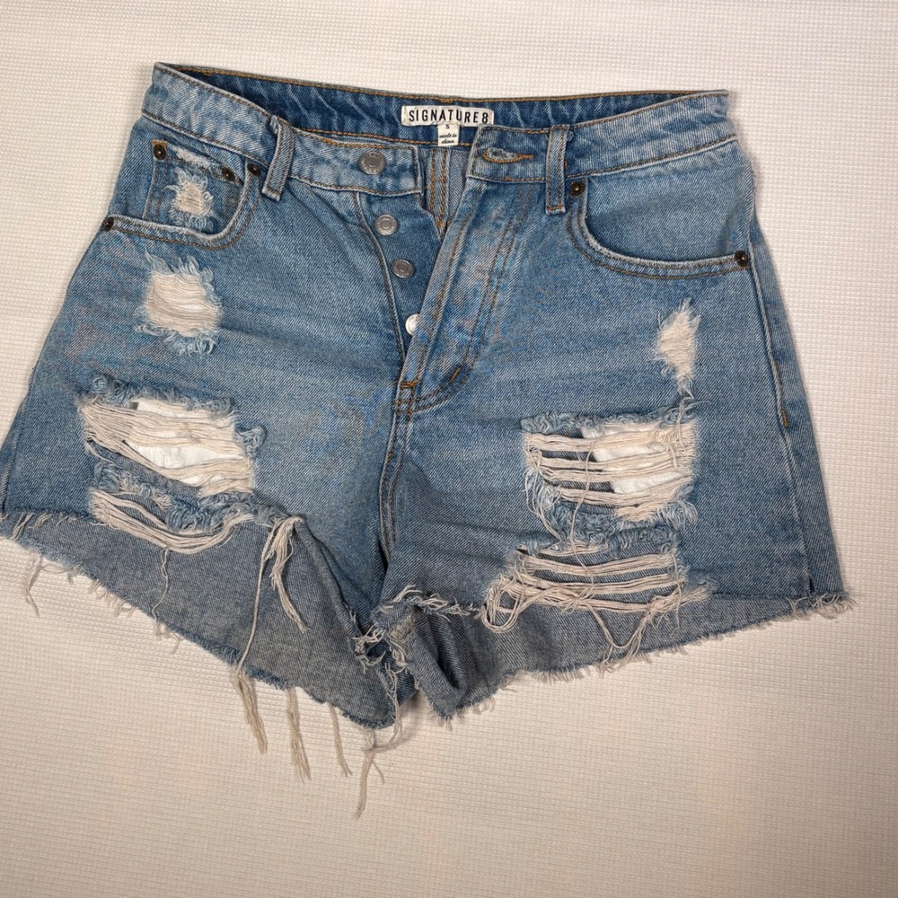 Signature 8 Womens High Waisted Distressed Denim Shorts Light Wash Blue Size S